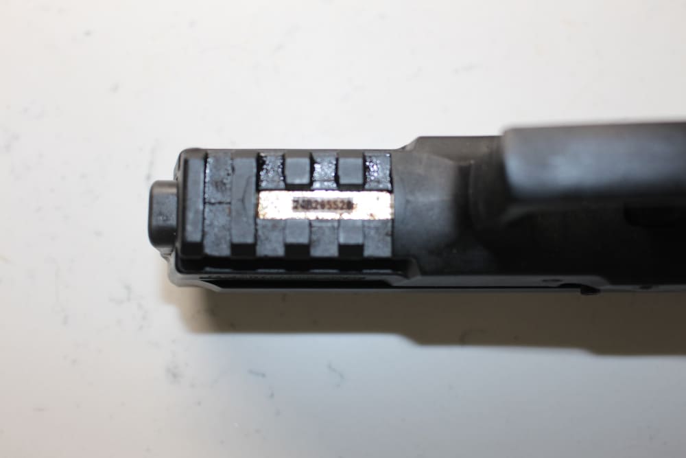 Sig Sauer SP2022 40 S&W  Gunsmith Special/Parts  No Reserve-img-2