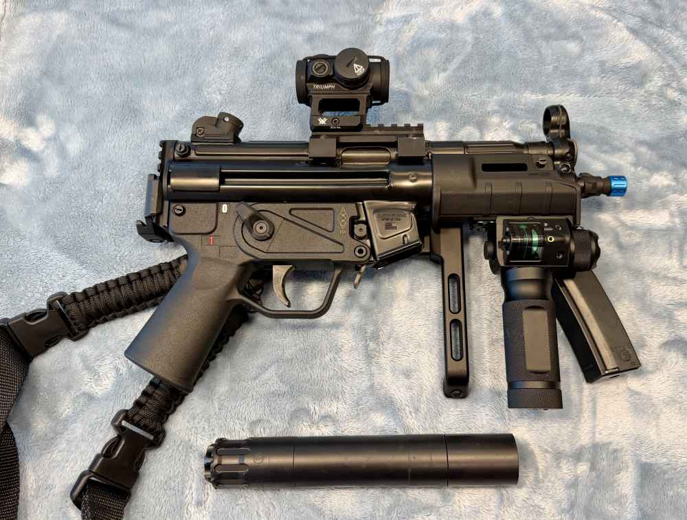 Zenith ZF5-P with red dot/foregrip light laser & 2-30rd Mags-img-2