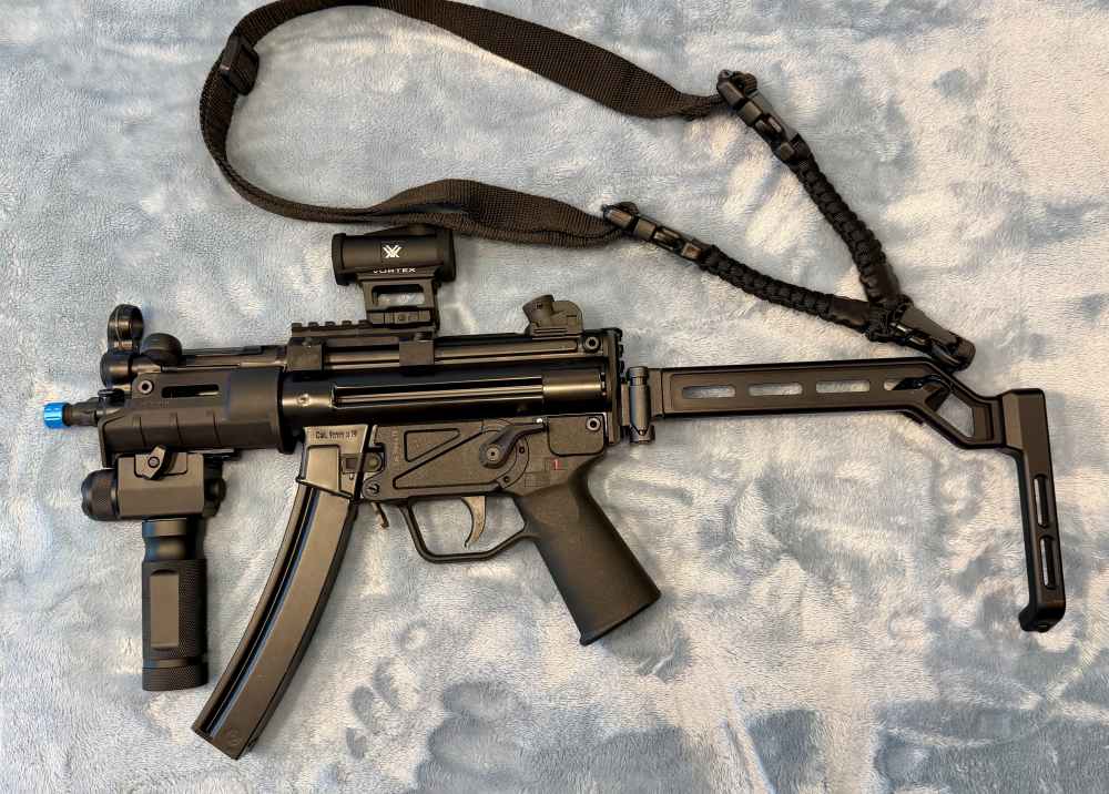 Zenith ZF5-P with red dot/foregrip light laser & 2-30rd Mags-img-4