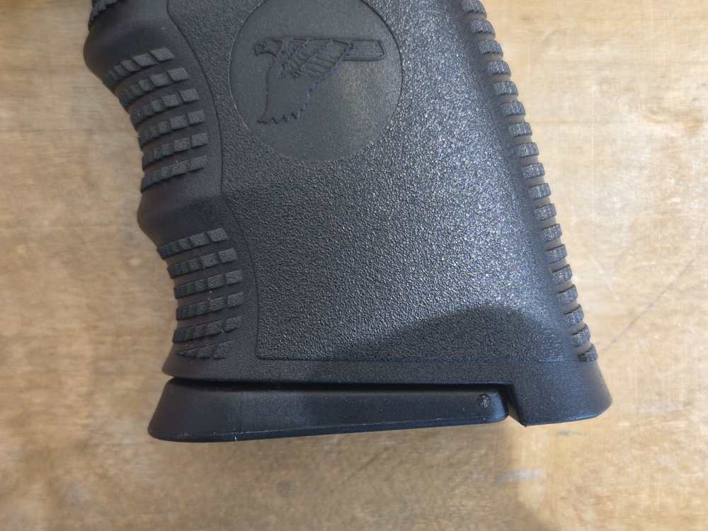 Magnum Research Baby Eagle III 9mm Full Size BE99153RL +2 Mags-img-17