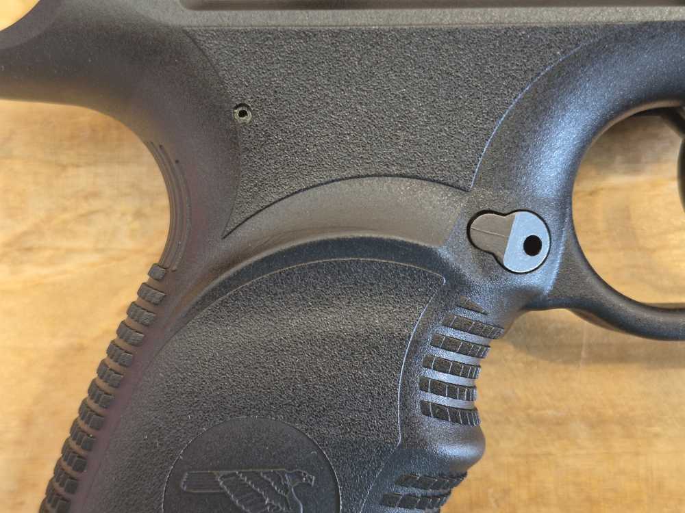 Magnum Research Baby Eagle III 9mm Full Size BE99153RL +2 Mags-img-9
