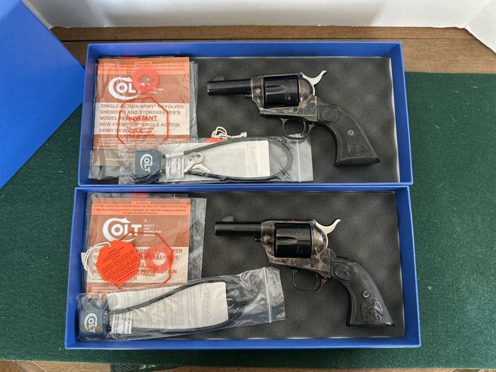 Colt SAA Sheriff model 44-40 3inch barrel Blue C/C Black powder frame-img-6