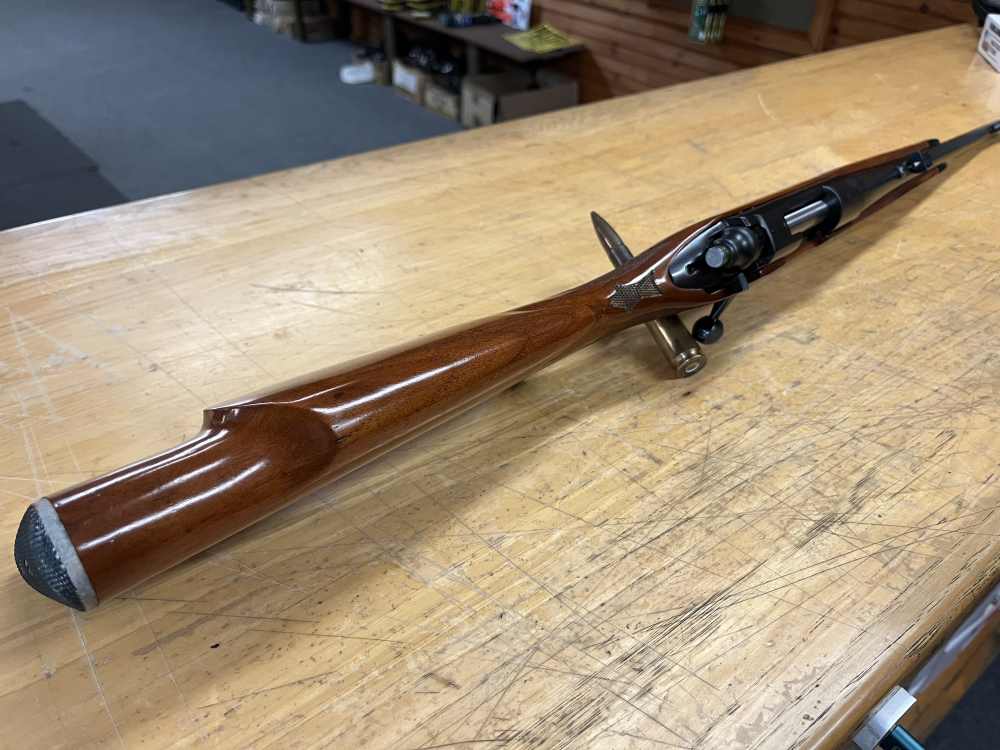 Remington 700 BDL Carbine 243-img-5