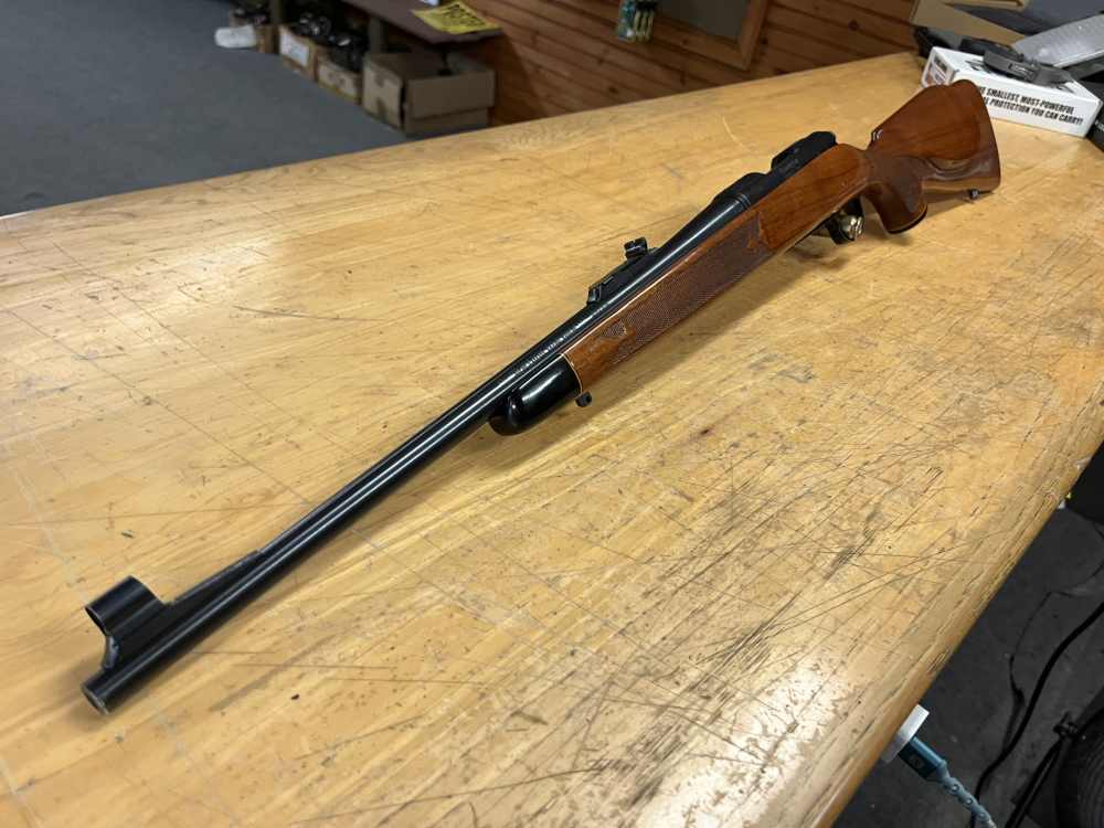 Remington 700 BDL Carbine 243-img-13