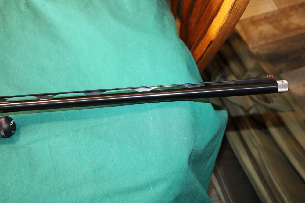 Beretta A400 Xplor 28gauge with extras, like new in factory case.-img-2