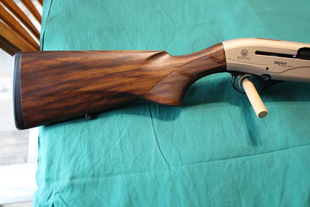 Beretta A400 Xplor 28gauge with extras, like new in factory case.-img-0