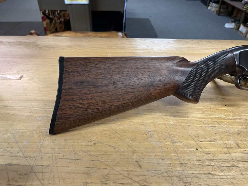 Winchester Model 12  Takedown Manufactured in 1921  12 Ga.  Very Nice-img-1