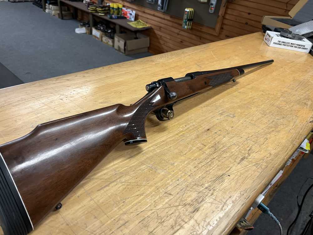 Remington 700 BDL 8mm Magnum-img-0