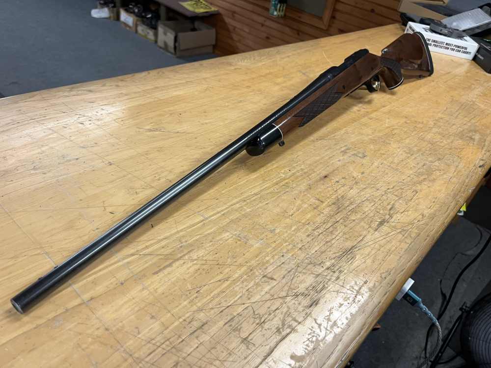 Remington 700 BDL 8mm Magnum-img-11