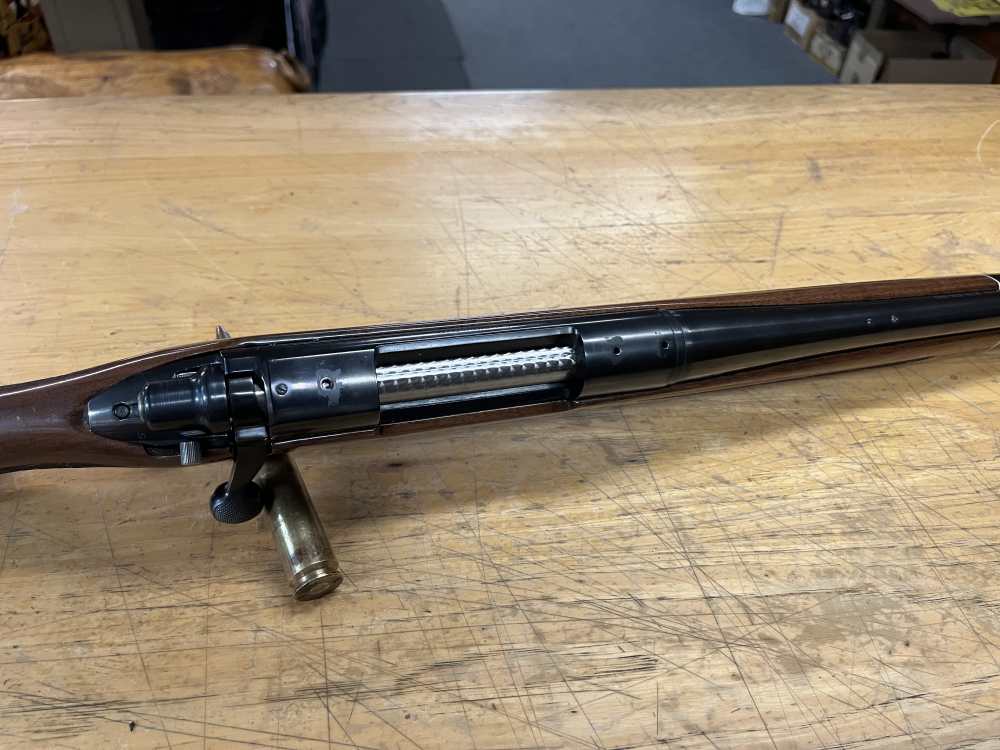 Remington 700 BDL 8mm Magnum-img-6
