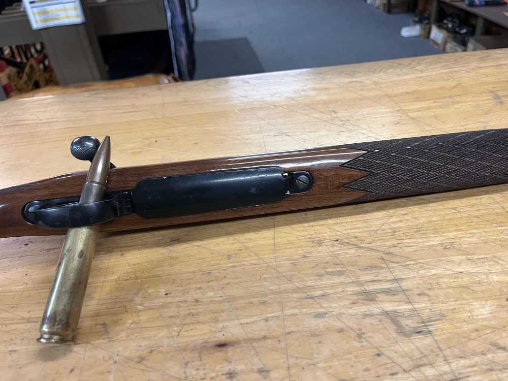 Remington 700 BDL 8mm Magnum-img-10