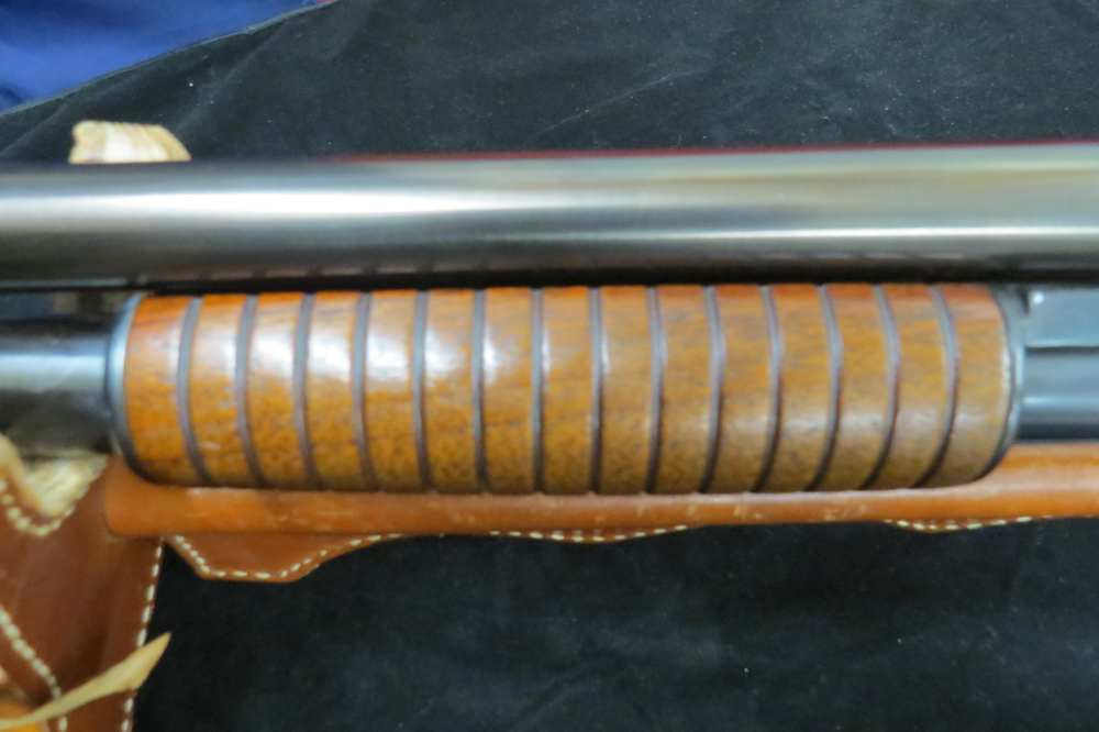 Winchester Model 12- 12 Gauge - 30" Plain Barrel- 1914-First Year Nice-img-12