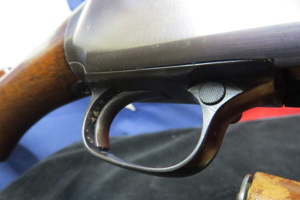 Winchester Model 12- 12 Gauge - 30" Plain Barrel- 1914-First Year Nice-img-6