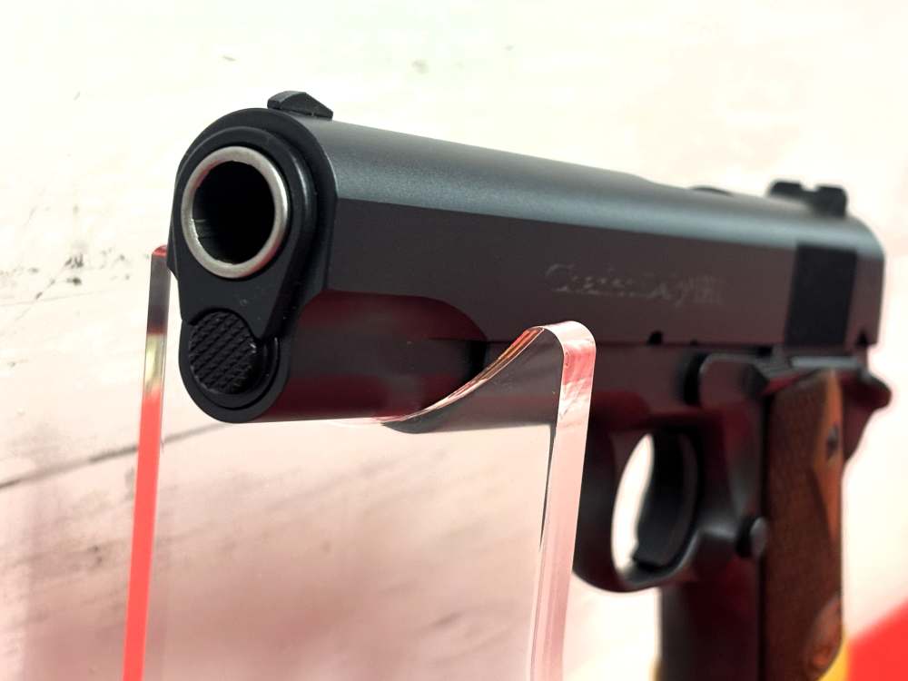 Factory New Charles Daly 1911 Field Pistol 45ACP No Reserve!-img-5
