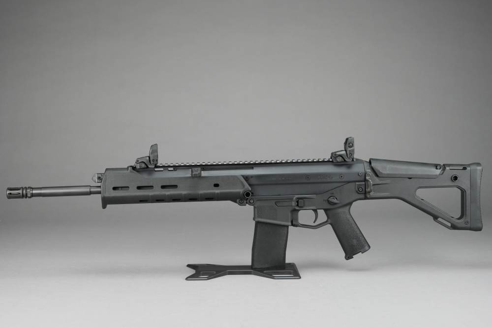 BUSHMASTER ACR 5.56 NATO *PREOWNED / NEVER FIRED*-img-1