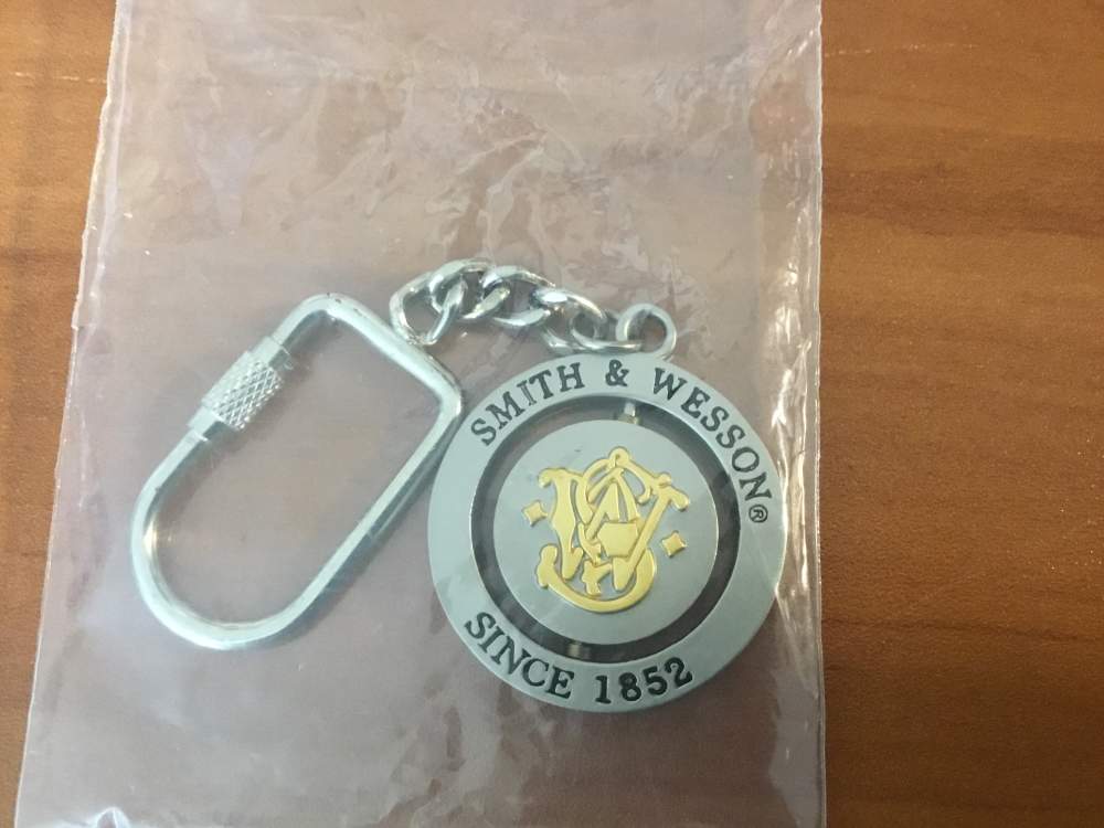 9 RARE S&W collectible items All mint and unused (SW8)-img-2
