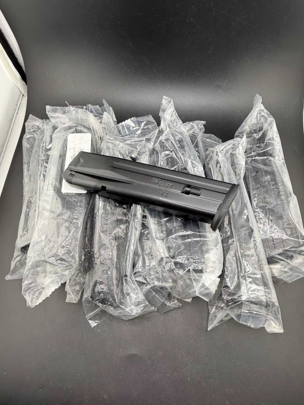 1 N.O.S. Sig Sauer P227 Extended 14 Round 45 ACP Factory Original Magazine -img-6
