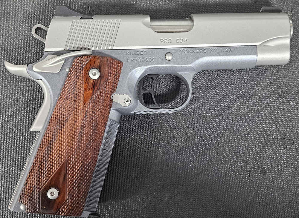Kimber Pro CDP .45 ACP, Comes with x1 -7+1 OEM Magazine & Box-img-1