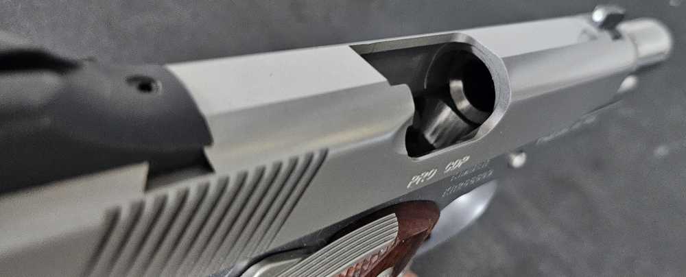 Kimber Pro CDP .45 ACP, Comes with x1 -7+1 OEM Magazine & Box-img-8