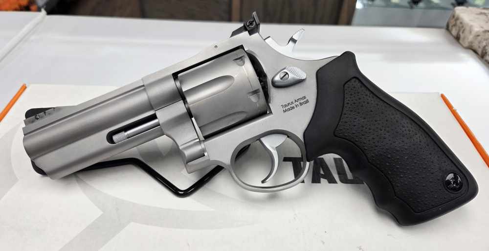Taurus 44SSM .44 Magnum Revolver 4" Stainless Ported 6-Shot LNIB-img-4