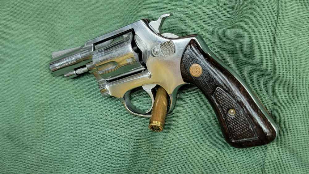 1985 Interarms Rossi M88-2 Polished Stainless Snubnose .38 Special / Holste-img-6