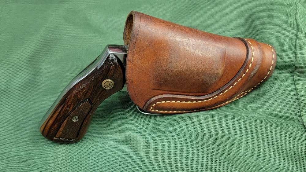 1985 Interarms Rossi M88-2 Polished Stainless Snubnose .38 Special / Holste-img-1