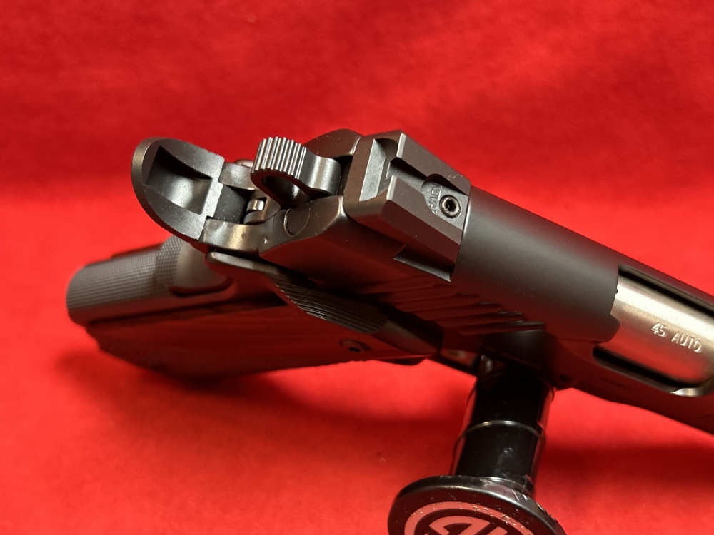 Remington 1911-R1 Carry Commander, 45 ACP, 4.25” Barrel, ANIB-img-12