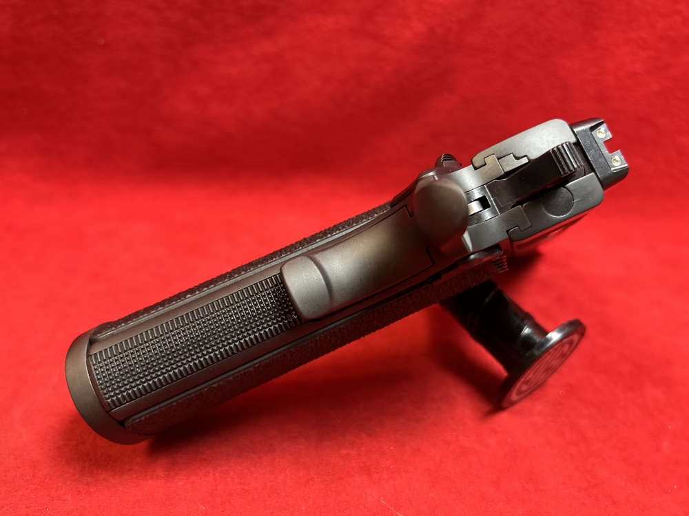 Sig Sauer 1911-R Tac-Ops, .45 ACP, 4 Mags, Rail, ANIB-img-13