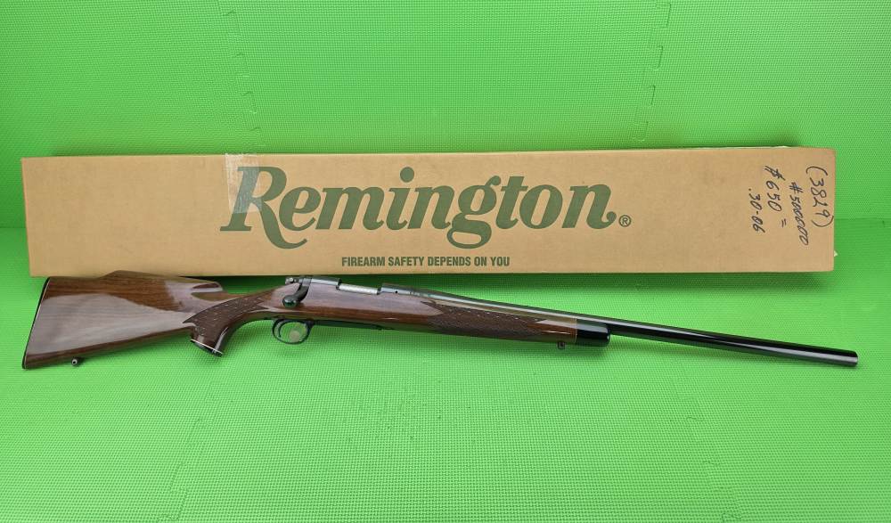 REMINGTON 700 BDL VARMINT SPECIAL * 22-250 REM * BORN 1982 * 24" HEAVY BRL-img-12