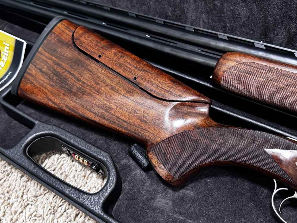 Rizzini S2000 12 Guage Great Wood 32" 12GA ADJ COMB  Like new in case-img-4