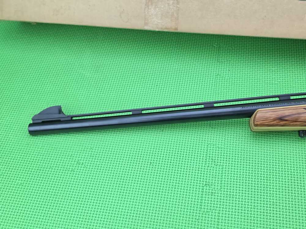 REMINGTON 673 * 300 REM SAUM SHORT ACTION ULTRA MAGNUM BORN 2003 * 22" VR-img-3