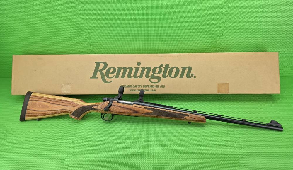 REMINGTON 673 * 300 REM SAUM SHORT ACTION ULTRA MAGNUM BORN 2003 * 22" VR-img-0