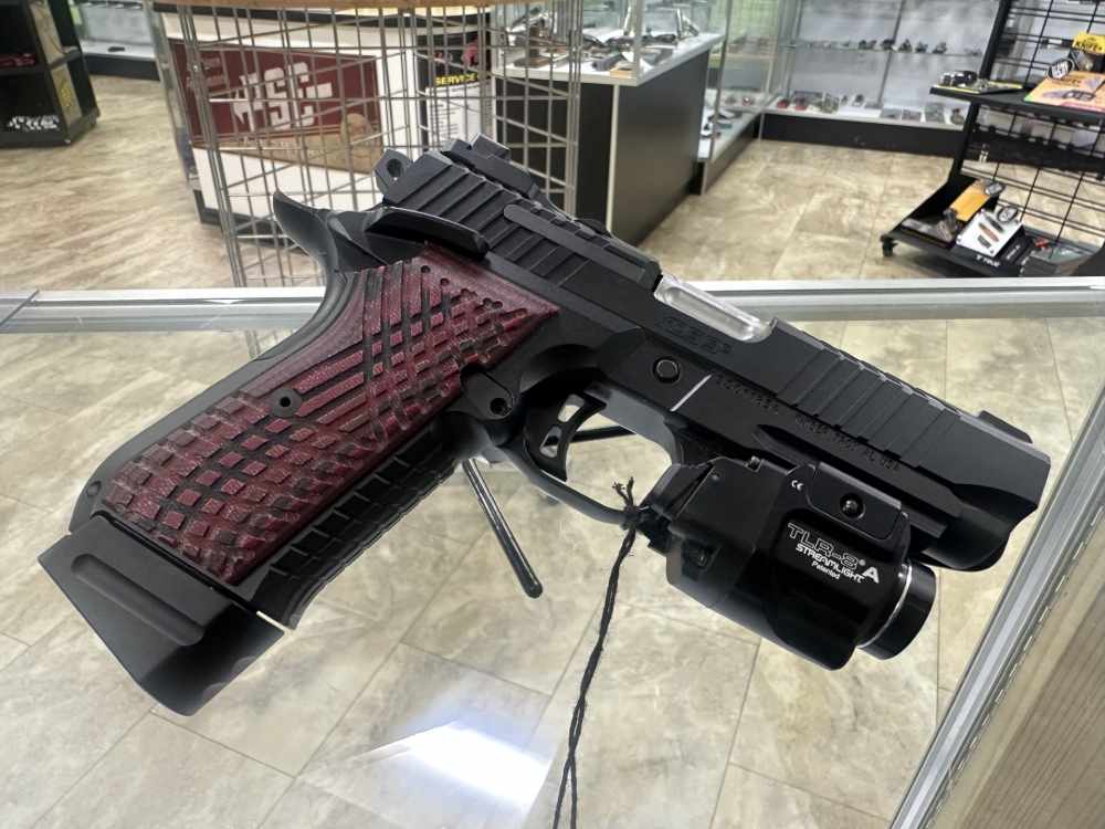 USED KIMBER KDS9C 9MM 17+1 3" BLACK STREAMLIGHT TLR 8 -img-0