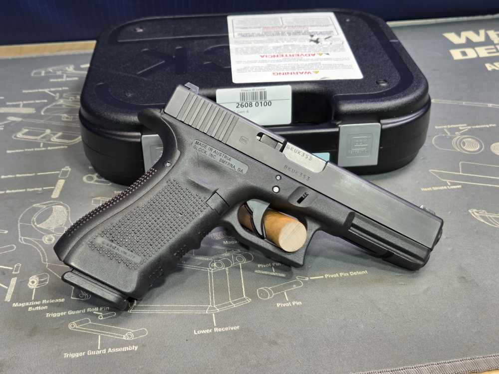 Blue Label Glock 17 Gen 4 9mm Semi-Automatic Pistol 17 Round-img-6