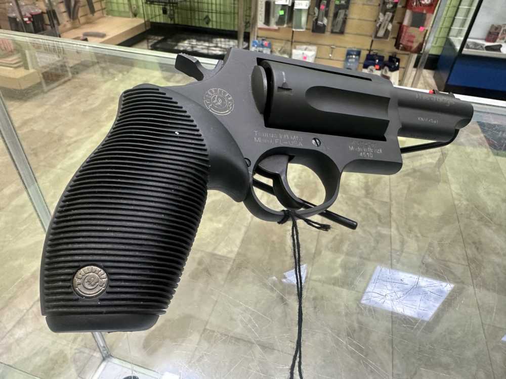 USED TAURUS JUDGE 410 45 LC 5 ROUND BLACK -img-2