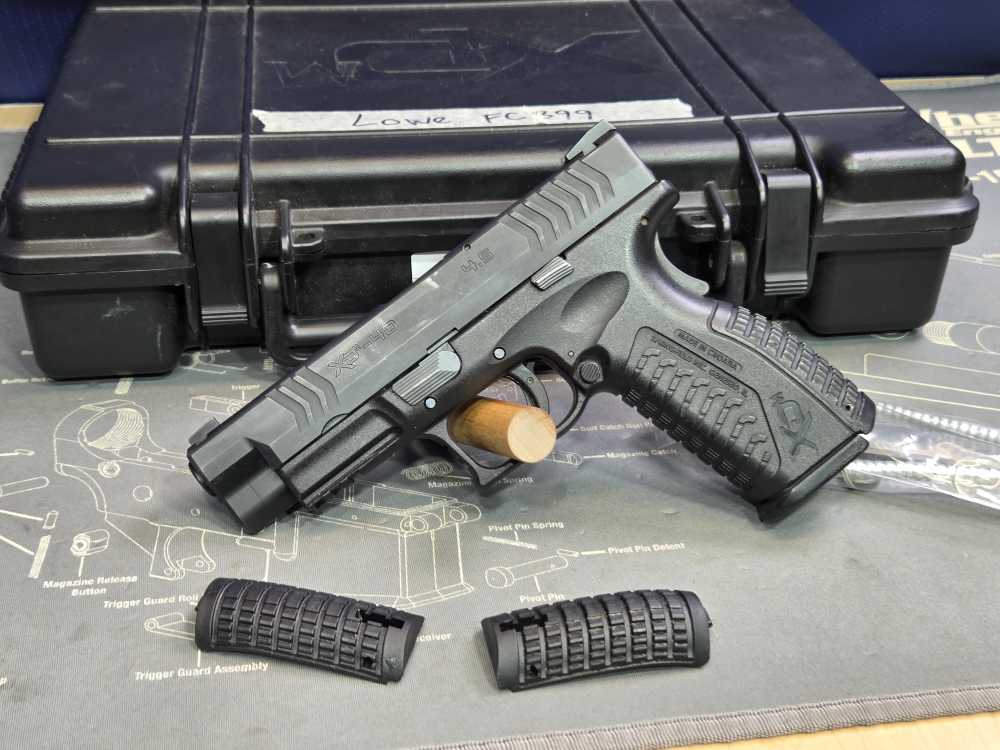 Springfield XDm-40 4.5 .40 S&W Semi-Auto Pistol LE Trade-In-img-0
