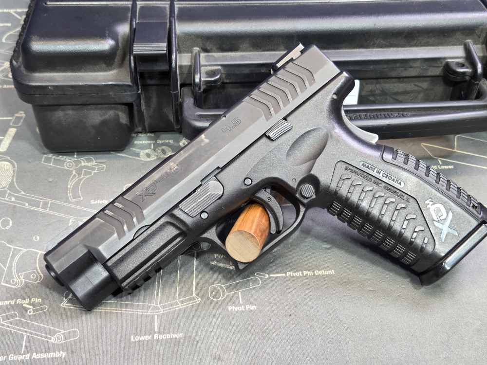 Springfield XDm-40 4.5 .40 S&W Semi-Auto Pistol LE Trade-In-img-0