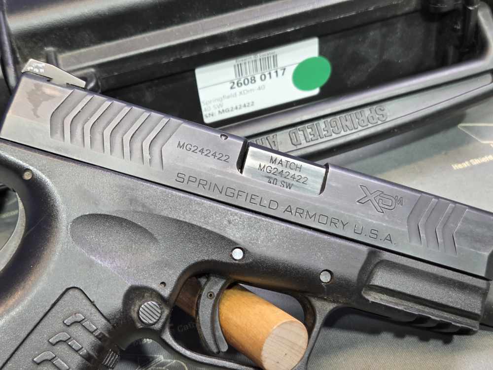 Springfield XDm-40 4.5 .40 S&W Semi-Auto Pistol LE Trade-In-img-9