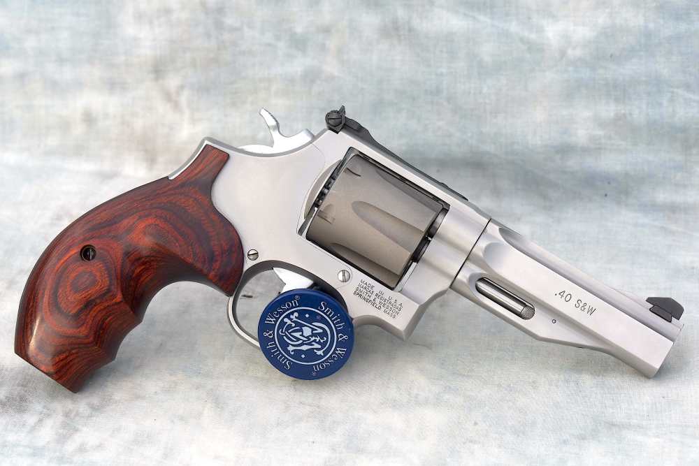 RARE LNIB Smith &Wesson 646 PC 40 S&W-img-3