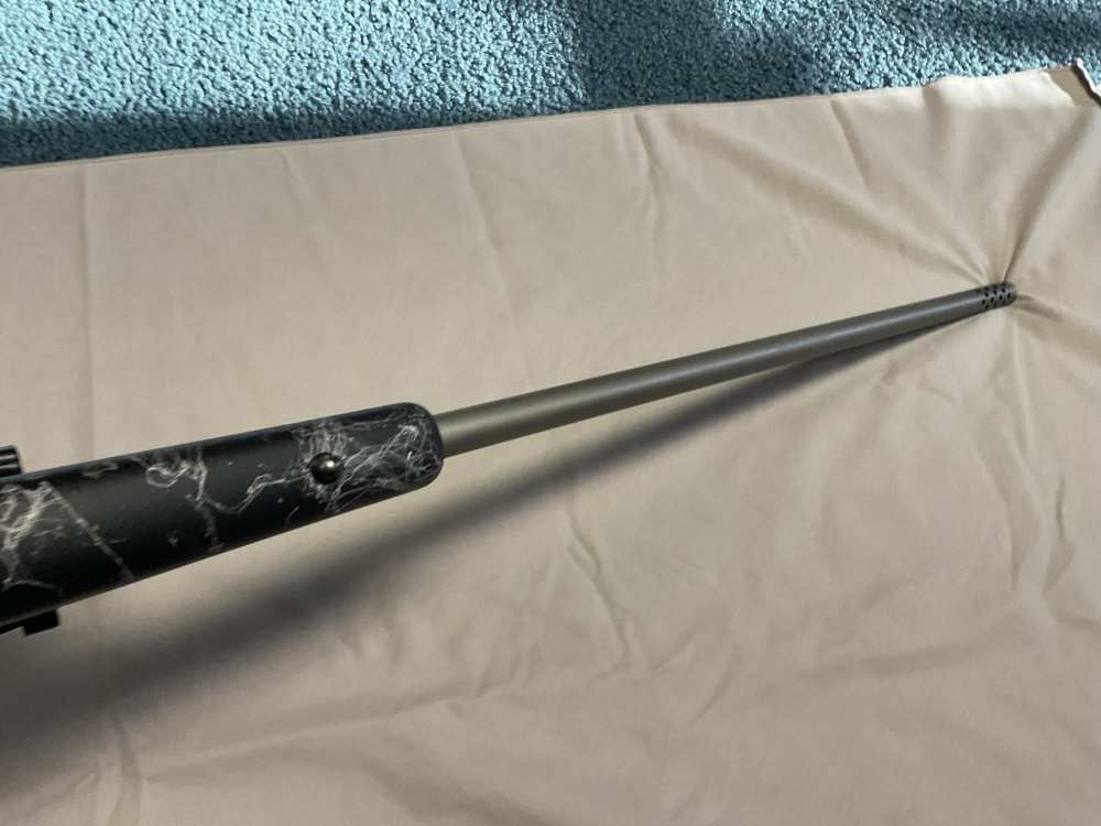 Fierce Fury 28 Nosler bolt action w/ 3 boxes of Nosler trophey grade ammo-img-10