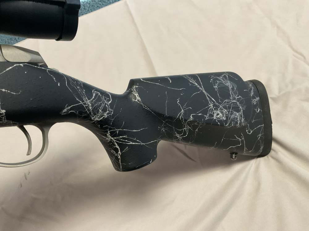 Fierce Fury 28 Nosler bolt action w/ 3 boxes of Nosler trophey grade ammo-img-11