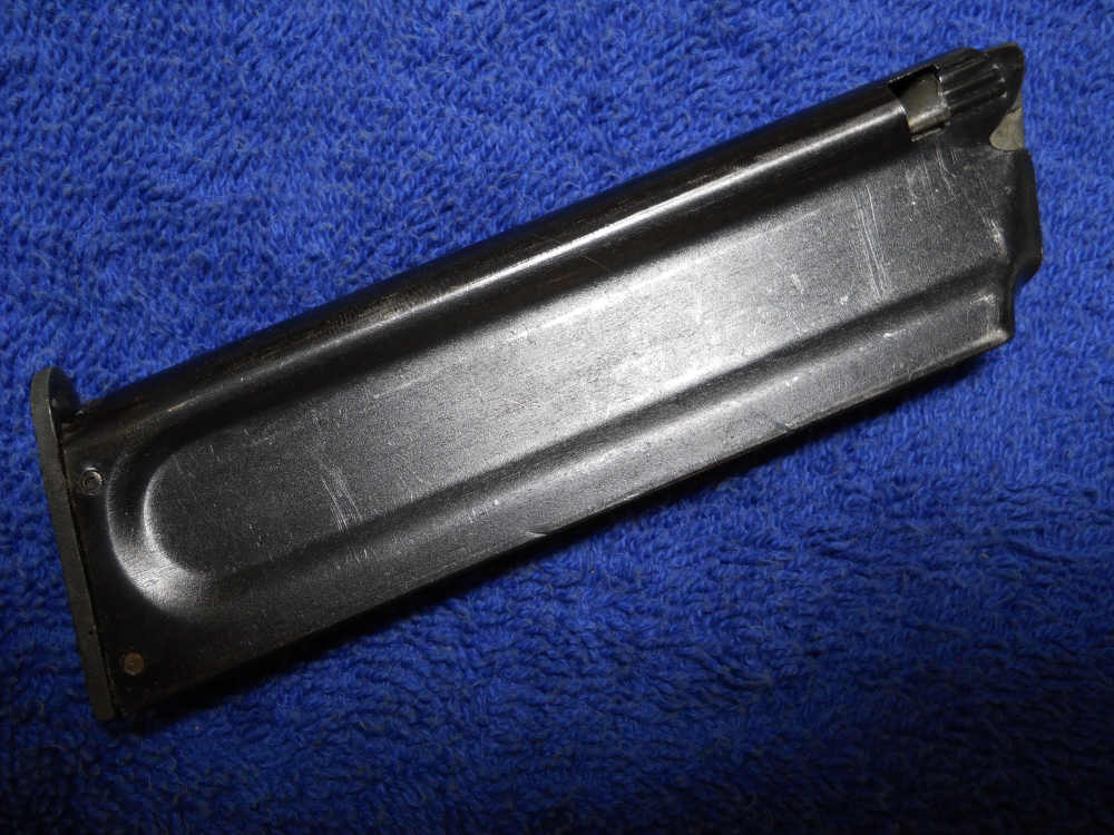 ORIGINAL COLT ACE 1911 22LR CONVERSION MAGAZINE CLIP-img-1