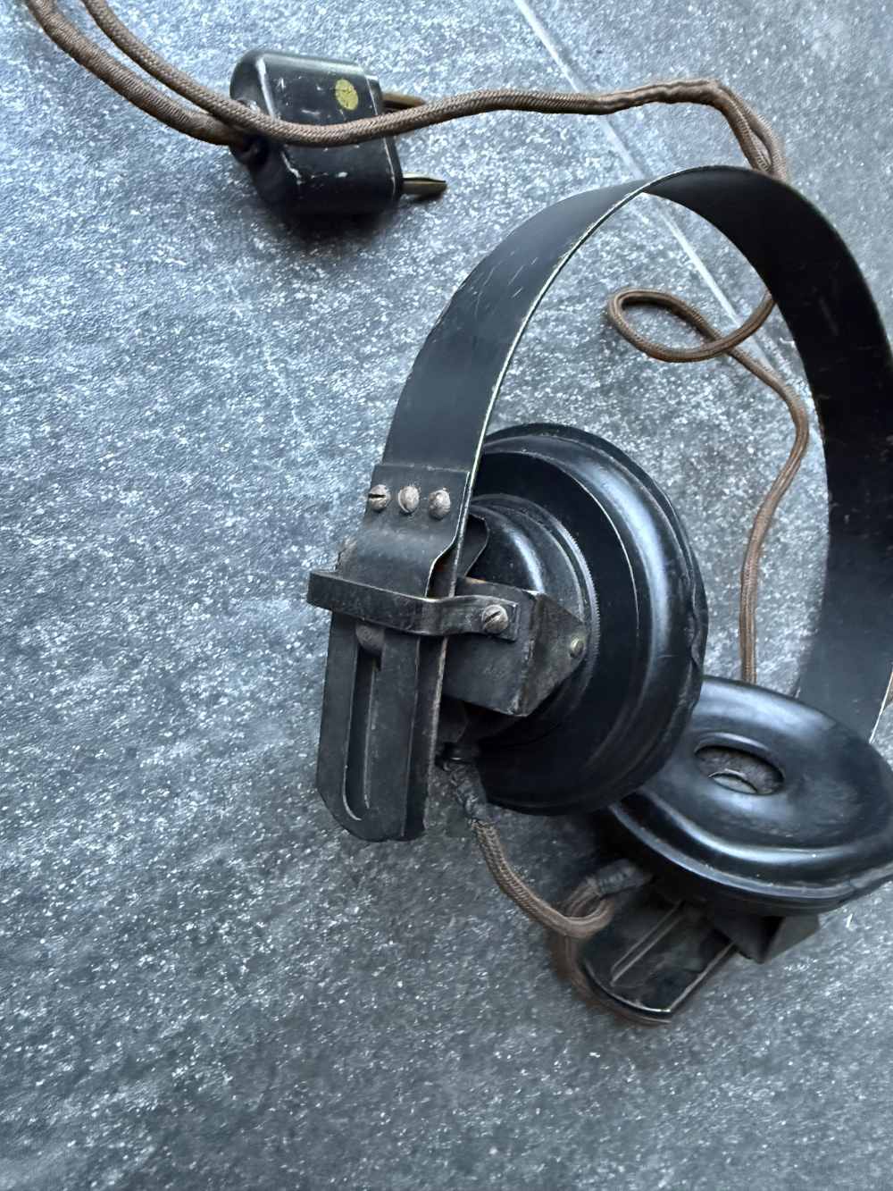 WWII German Wehrmacht Dfh. Headset Radio Headphones  Plug Panzer Luftwaffe-img-2