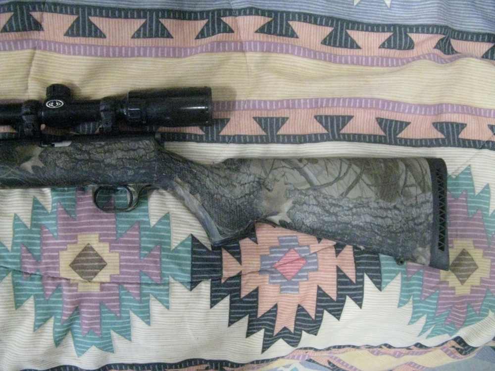 Super Nice Thompson/Center Black Diamond .50 caliber with scope-img-2
