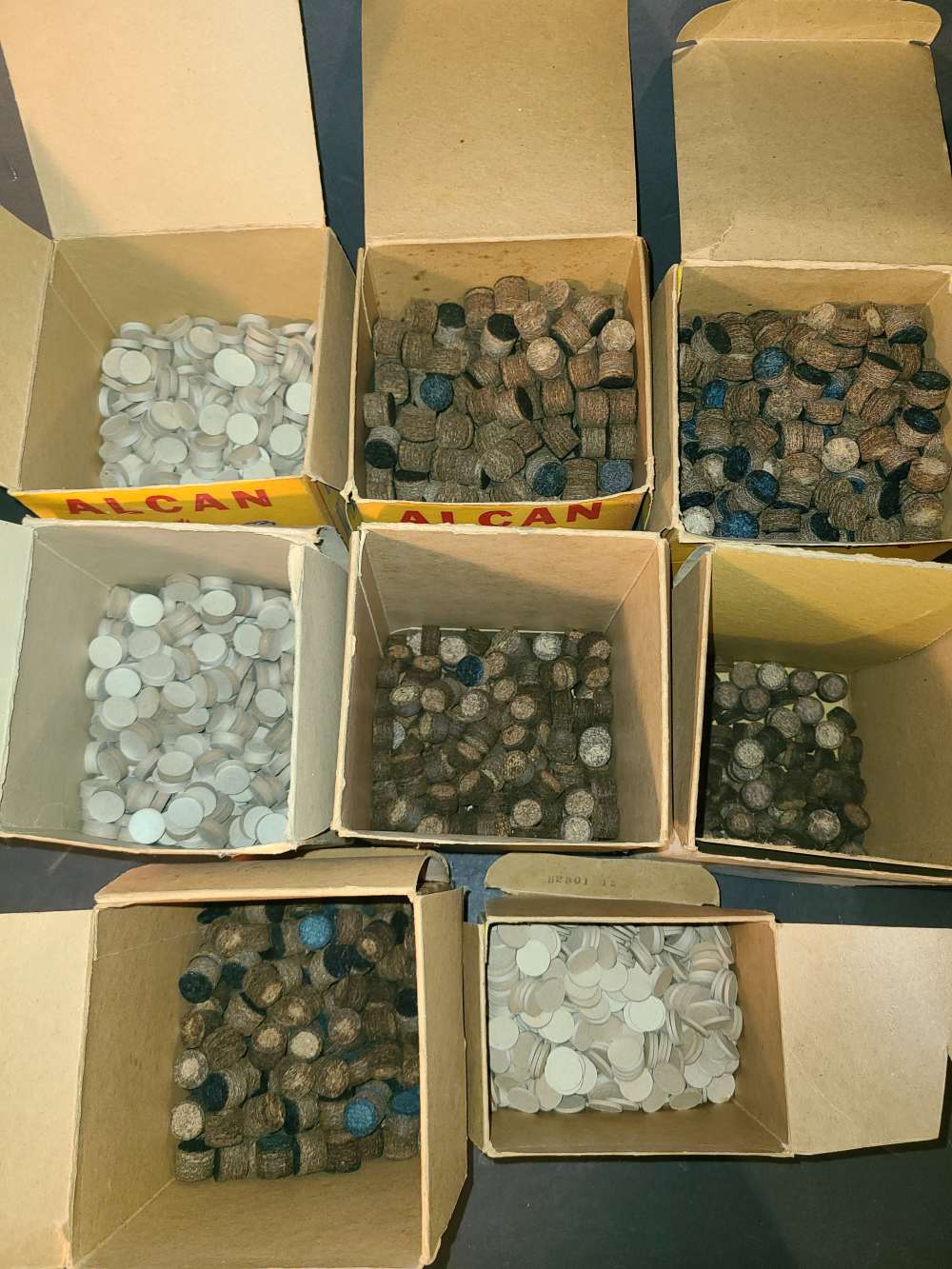 8 vintage boxes of 20 ga shot shell reloading wads by Alcon Sacard Texan-img-2