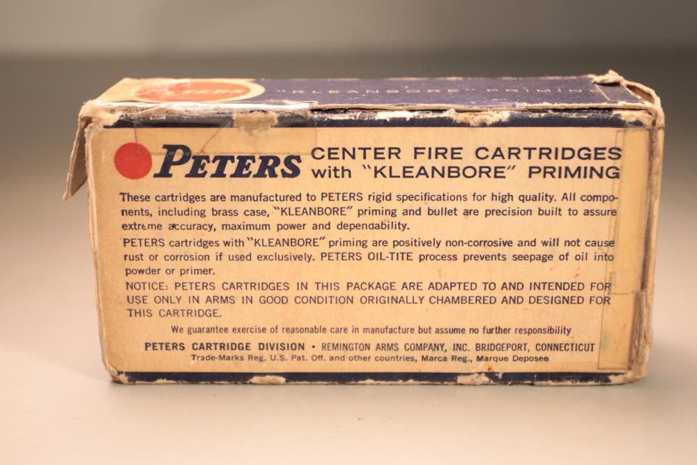 Peters and Remington 38-40 Win. Vintage Ammo (34rds) and Brass (6qty)-img-3