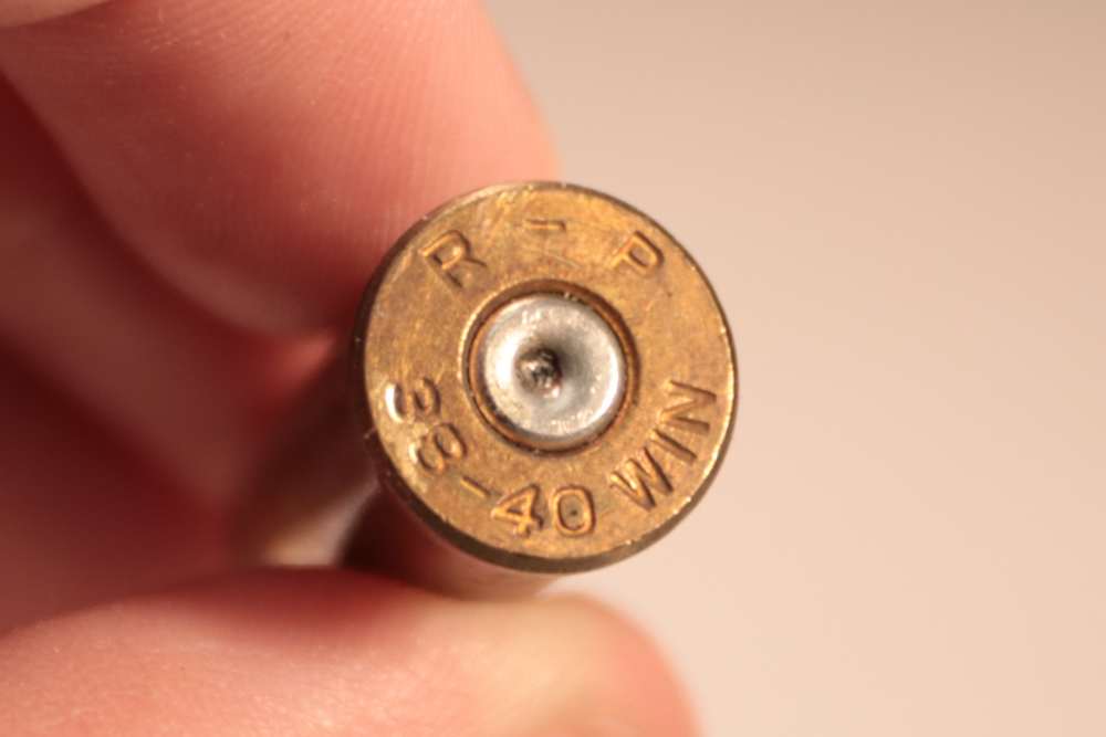 Peters and Remington 38-40 Win. Vintage Ammo (34rds) and Brass (6qty)-img-8