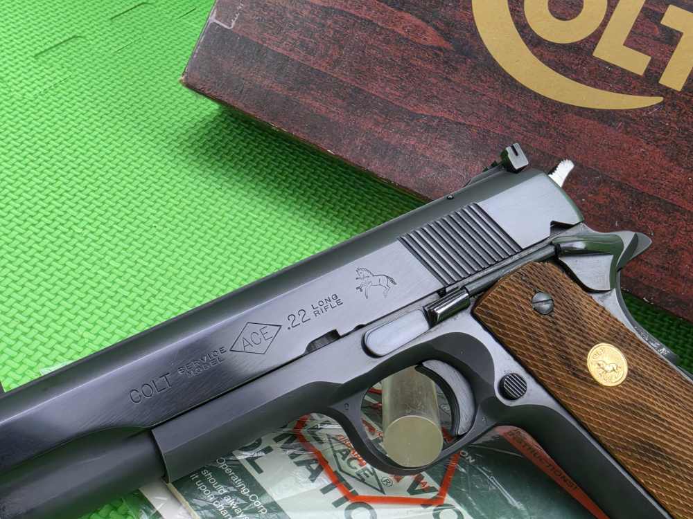 COLT SERVICE MODEL * ACE * 22 LR BORN 1980 * ROYAL BLUE SEMI-AUTOMATIC-img-6