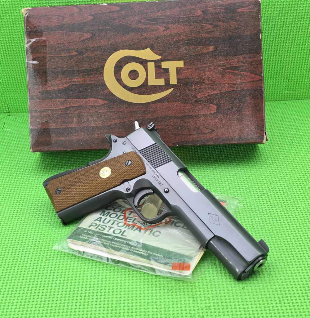 COLT SERVICE MODEL * ACE * 22 LR BORN 1980 * ROYAL BLUE SEMI-AUTOMATIC-img-13