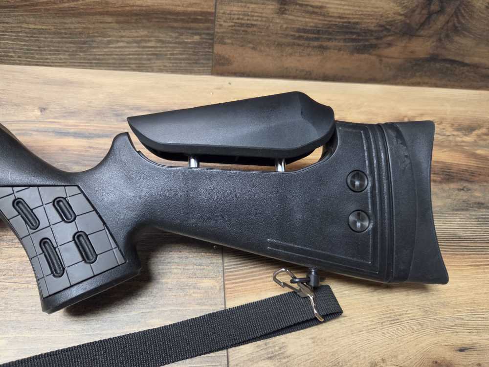 Lightly Used Hatsan BT35 SL Carnivore 35 Caliber PCP Air Rifle W/Extras -img-16